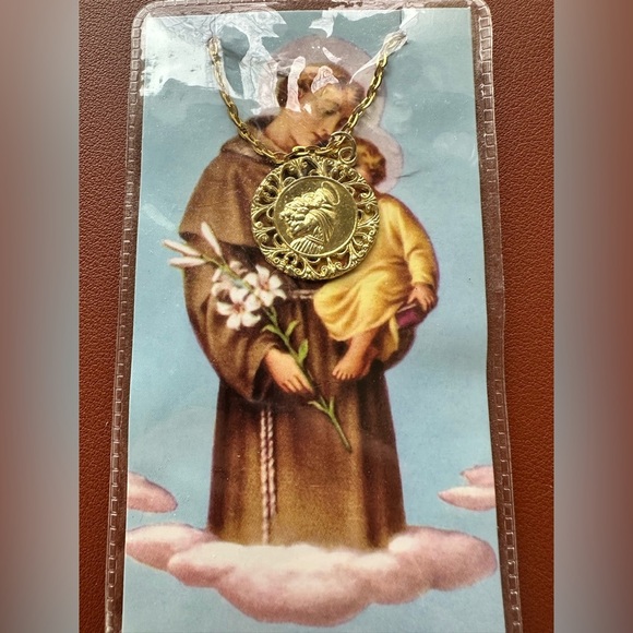 SAINT Anthony‎ MEDAL Saint of Miracles Pendant Necklace Catholic Religious - Picture 3 of 3
